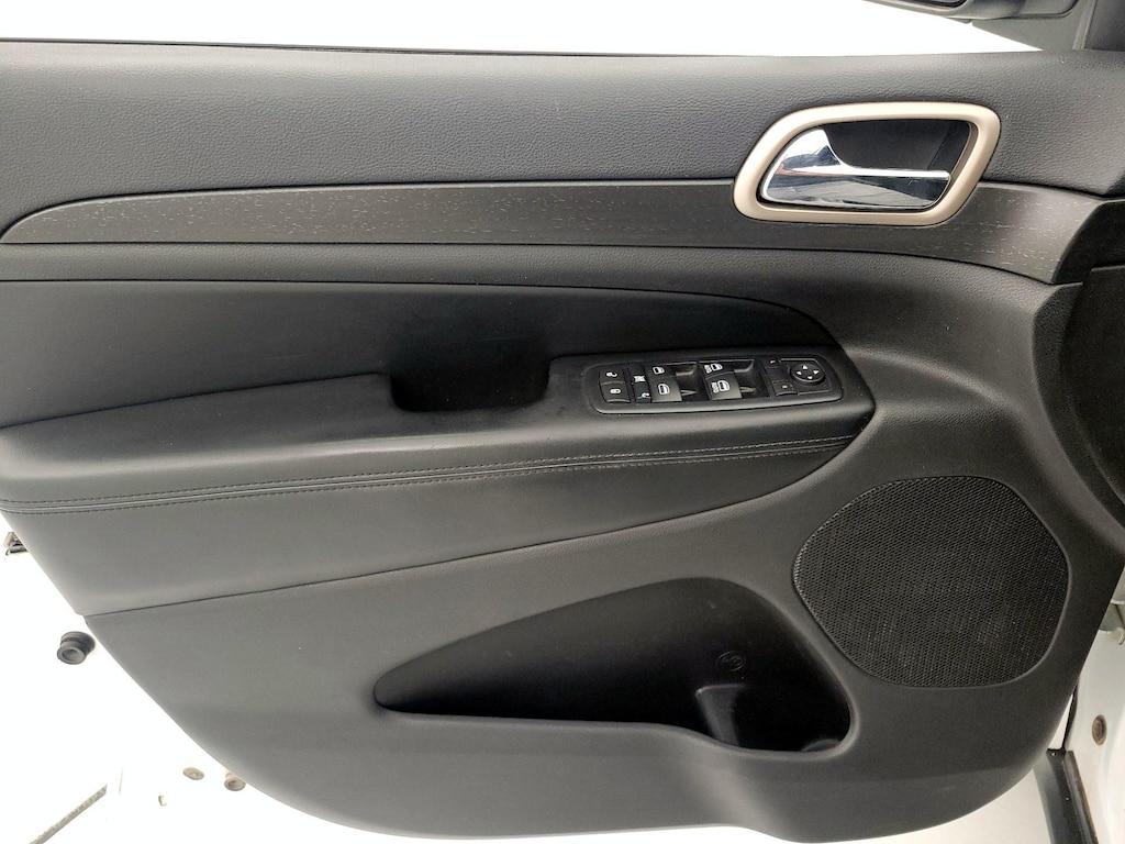 used 2016 Jeep Grand Cherokee car, priced at $14,998