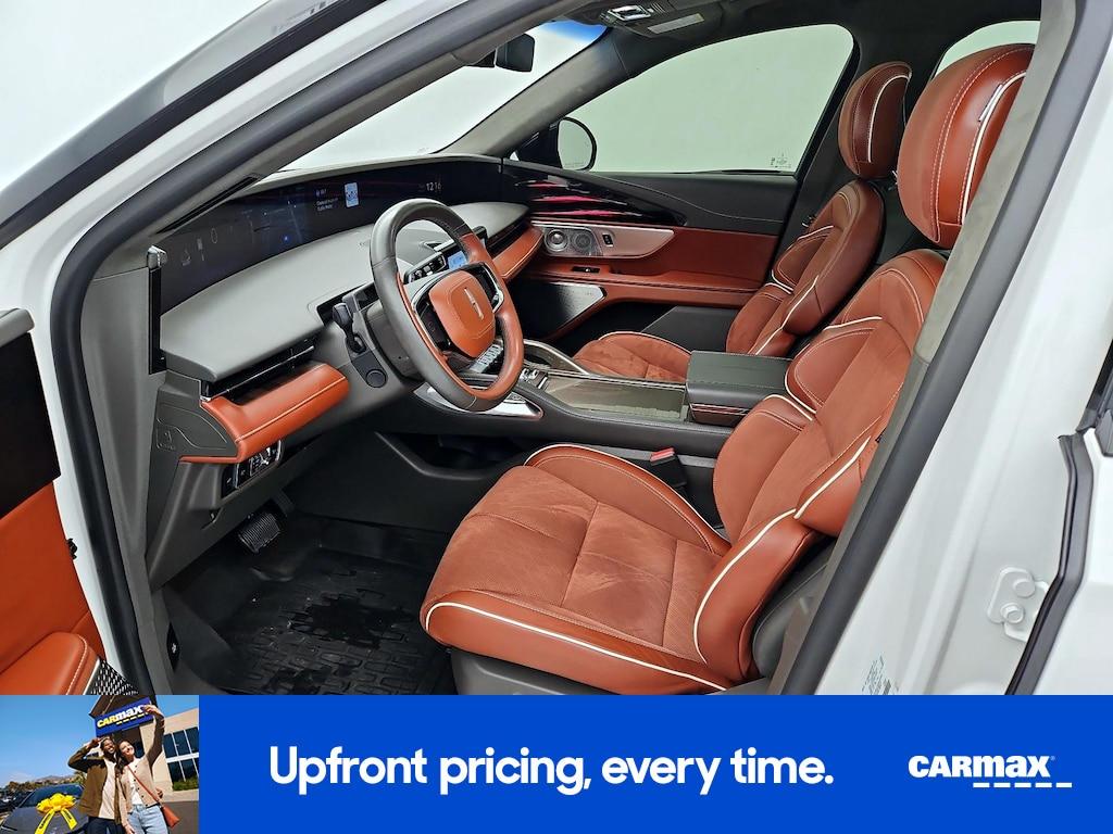 used 2024 Lincoln Nautilus car, priced at $47,998