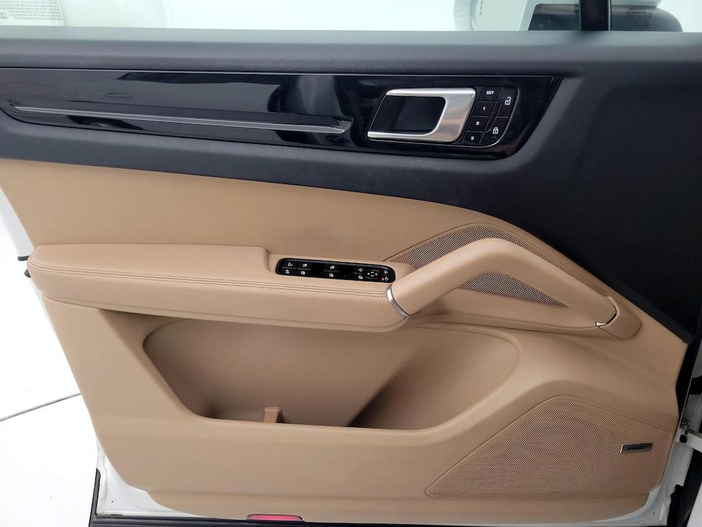 used 2021 Porsche Cayenne car, priced at $45,998