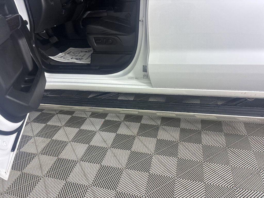 used 2021 GMC Sierra 1500 car, priced at $34,100