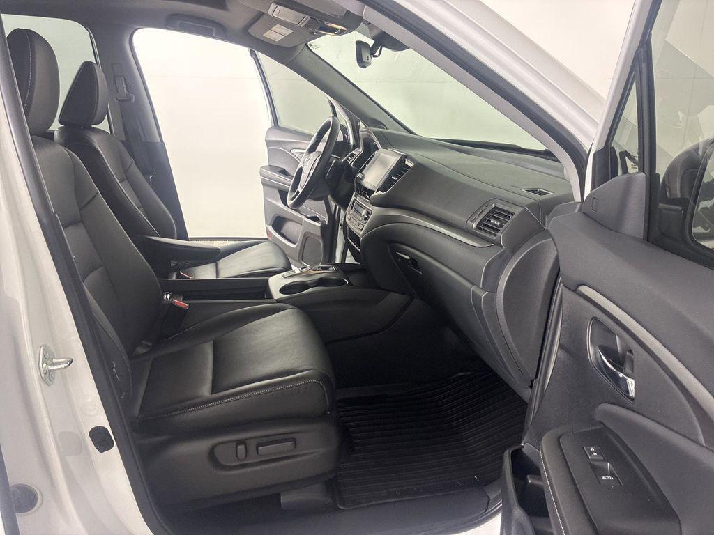 used 2022 Honda Ridgeline car, priced at $32,500