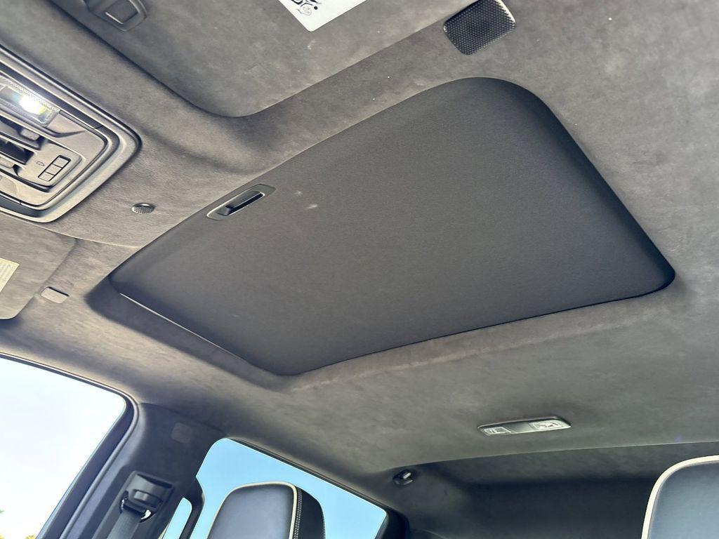 used 2022 GMC Sierra 1500 car, priced at $44,800