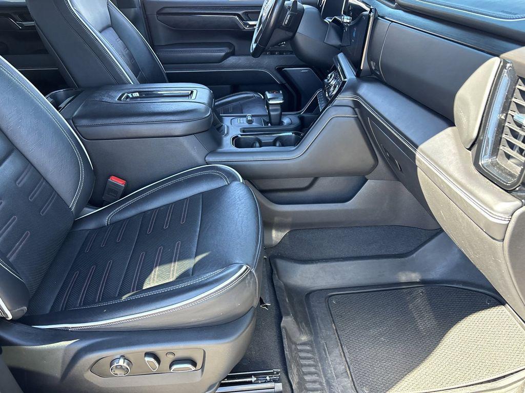 used 2022 GMC Sierra 1500 car, priced at $44,800