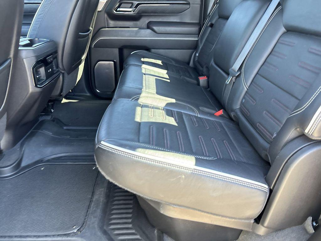 used 2022 GMC Sierra 1500 car, priced at $44,800