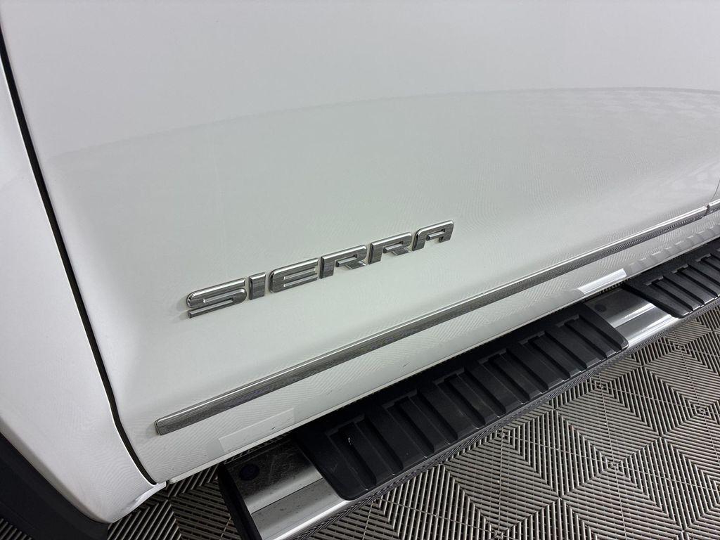 used 2018 GMC Sierra 1500 car, priced at $25,350