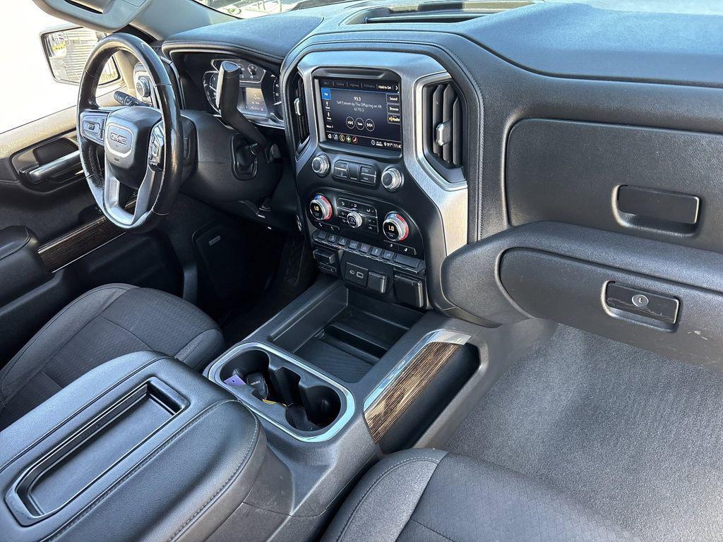 used 2020 GMC Sierra 1500 car, priced at $32,500