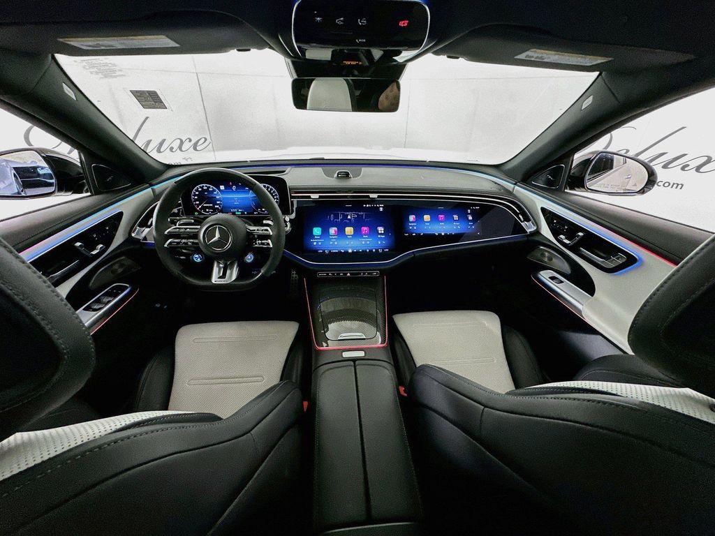 Mercedes-Benz E-Class view 17