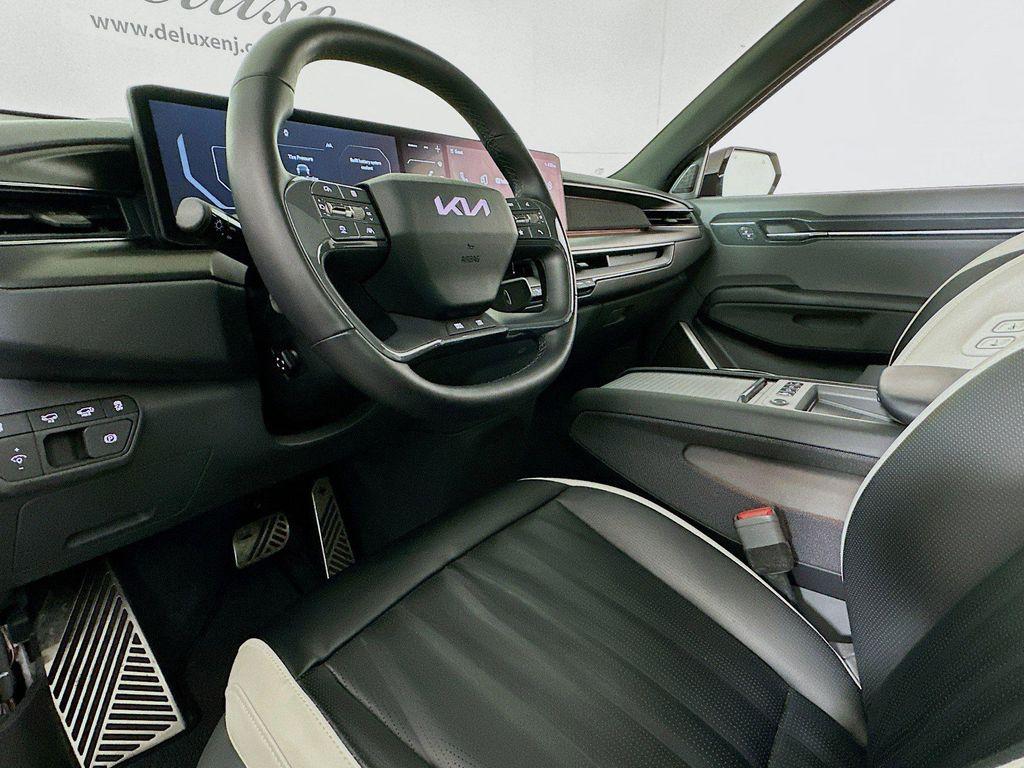 used 2024 Kia EV9 car, priced at $46,737