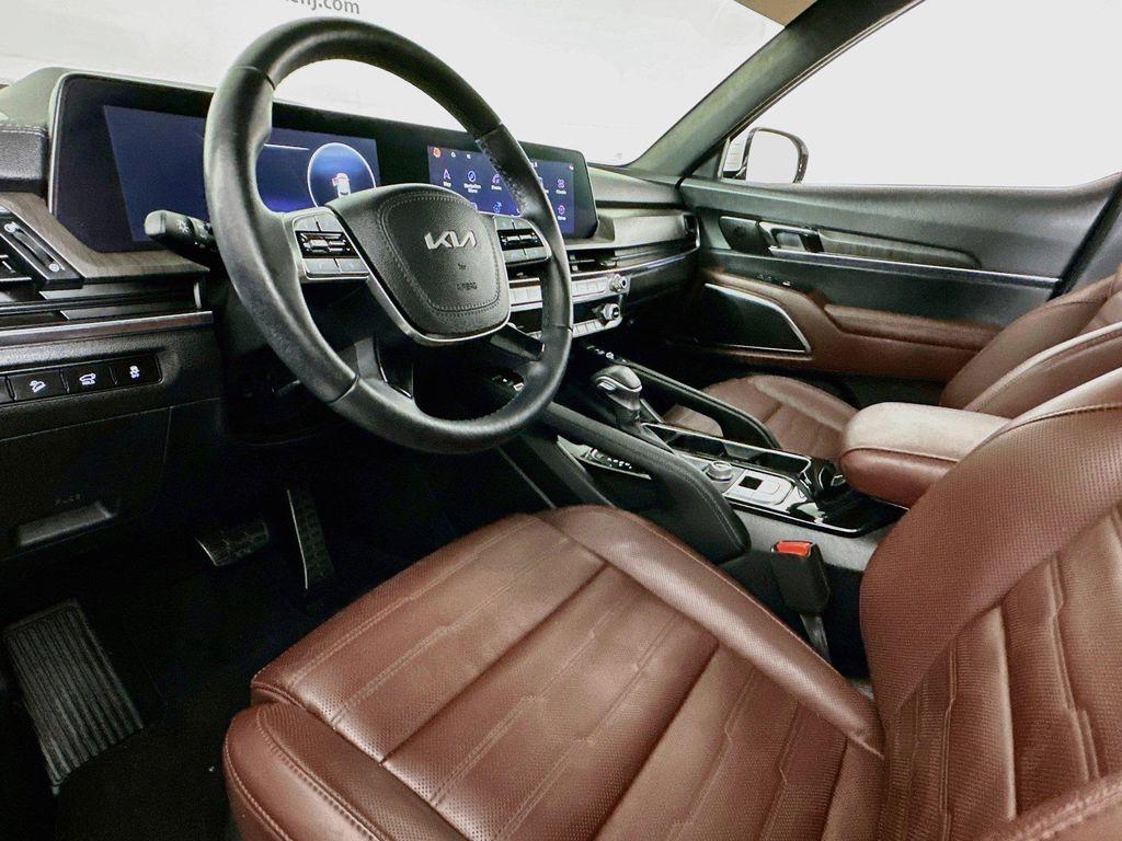 used 2024 Kia Telluride car, priced at $39,737
