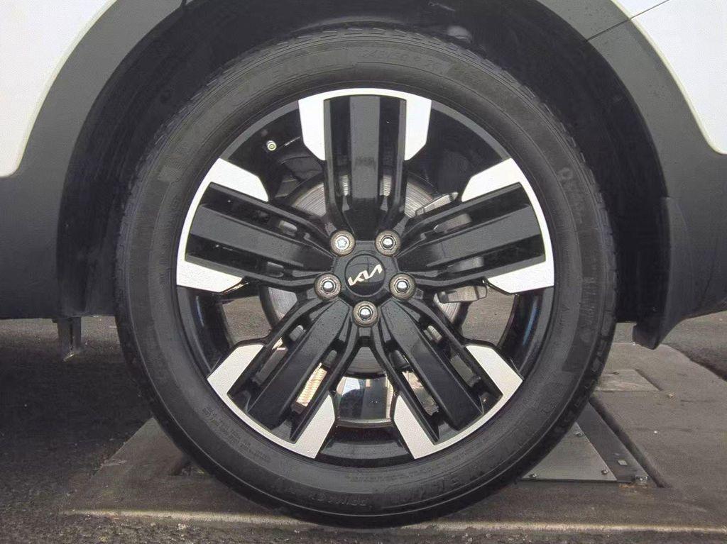 used 2024 Kia Telluride car, priced at $39,737