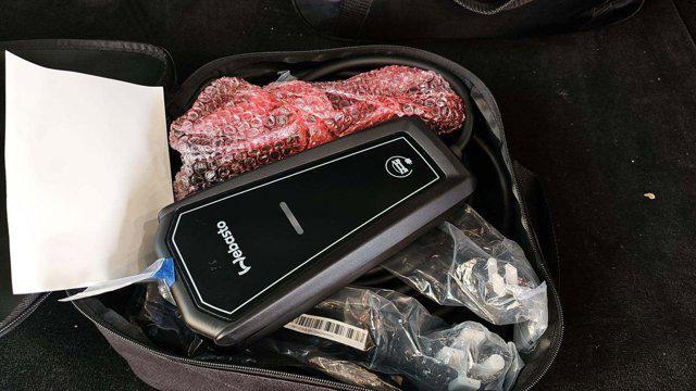 used 2025 Mercedes-Benz AMG GLC 63 car