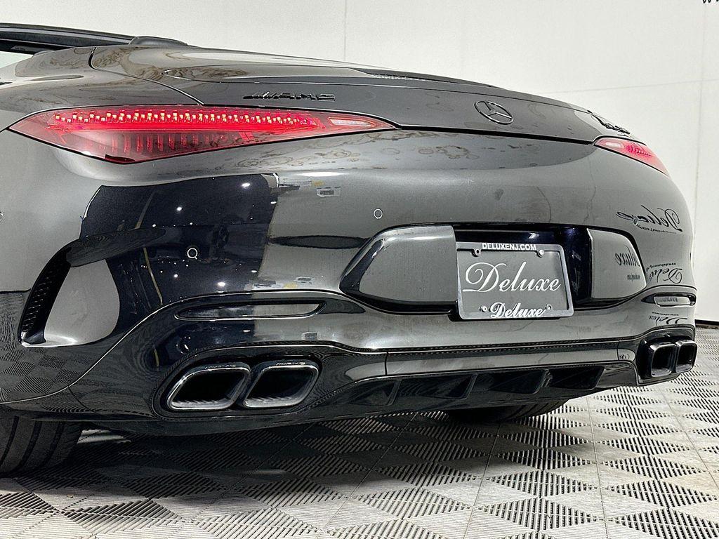 Mercedes-Benz SL view 29