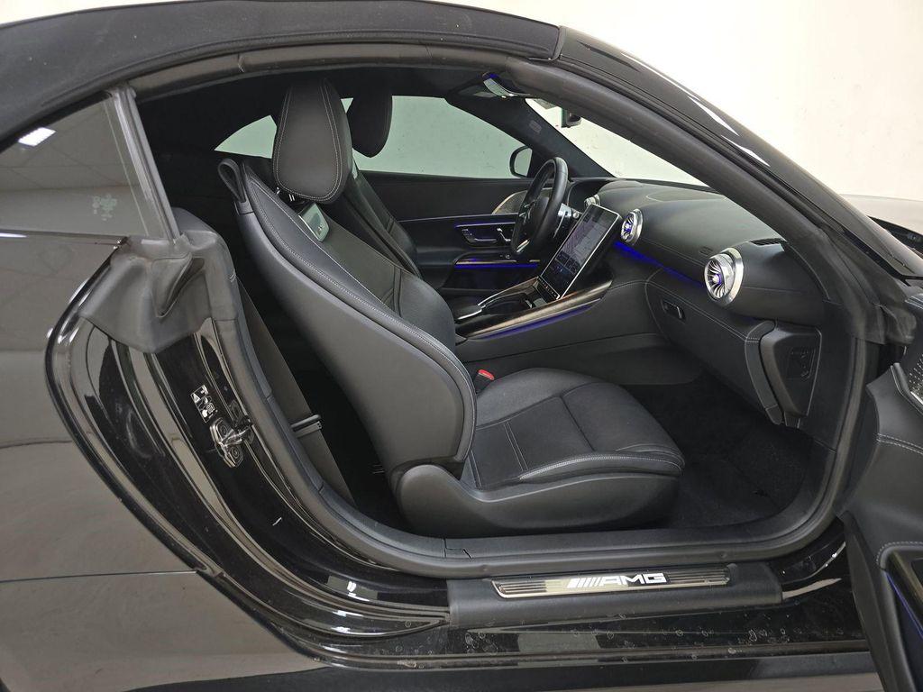 used 2022 Mercedes-Benz AMG SL 55 car
