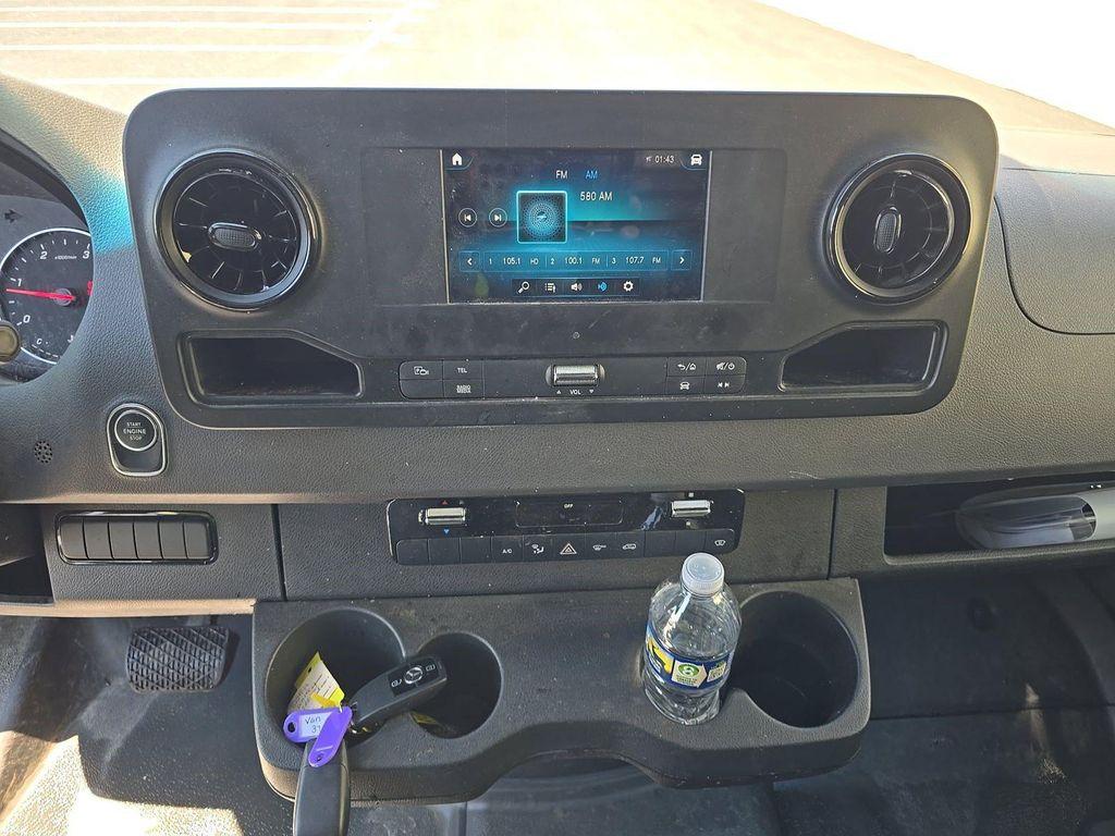 used 2023 Mercedes-Benz Sprinter 2500 car