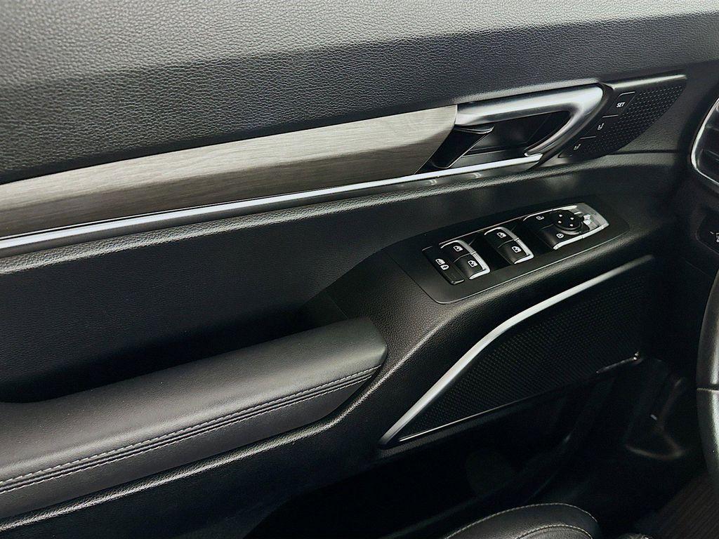 used 2023 Kia Telluride car, priced at $39,737