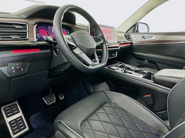used 2024 Volkswagen Atlas car, priced at $36,839