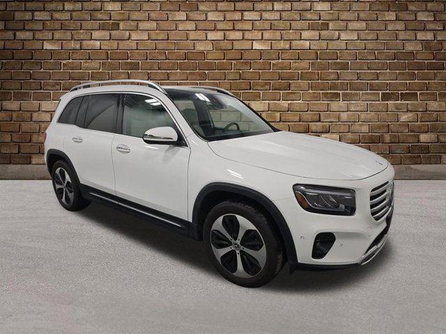 used 2024 Mercedes-Benz GLB 250 car, priced at $31,839