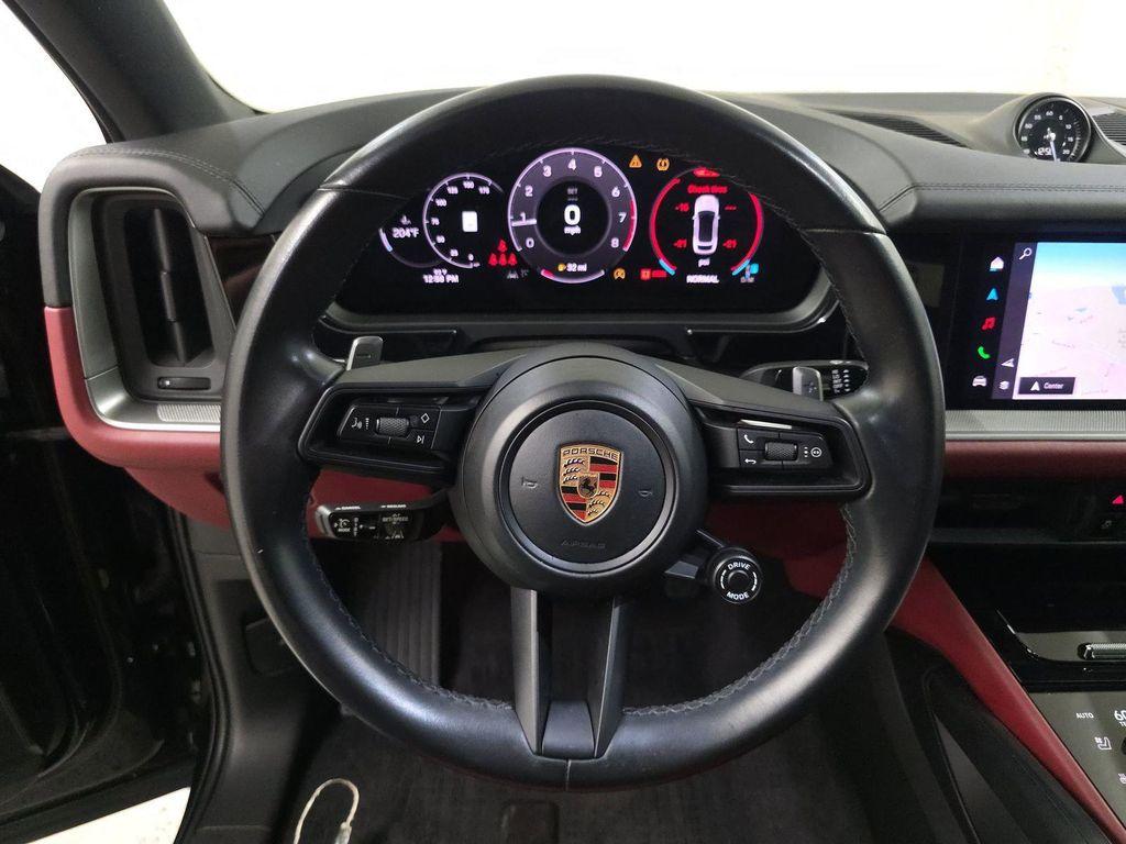 used 2024 Porsche Cayenne car