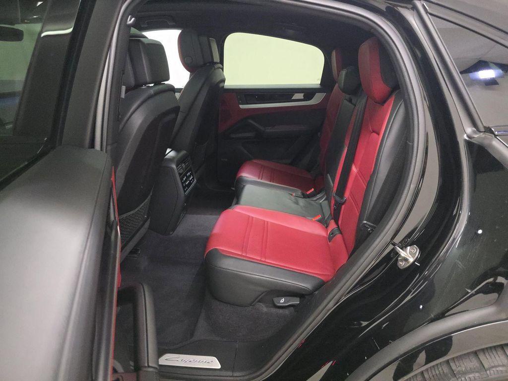 used 2024 Porsche Cayenne car