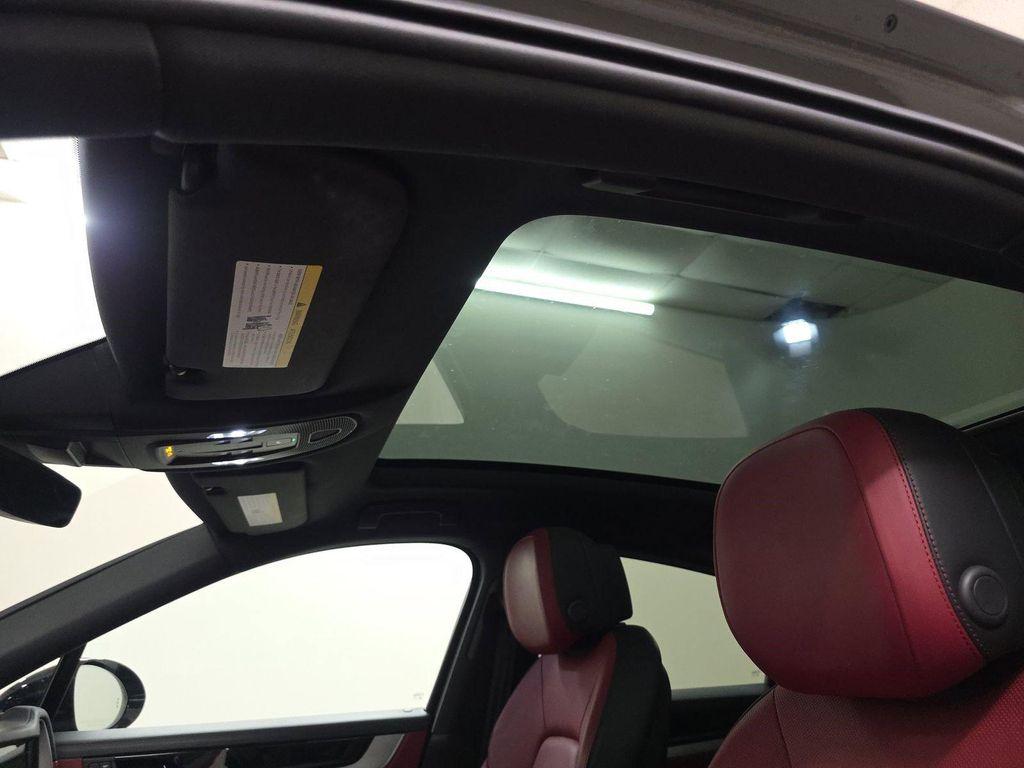used 2024 Porsche Cayenne car