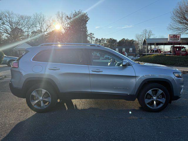 used 2019 Jeep Cherokee car, priced at $17,825