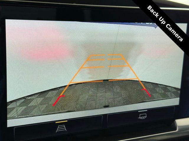 used 2024 Chevrolet Silverado 1500 car, priced at $37,826