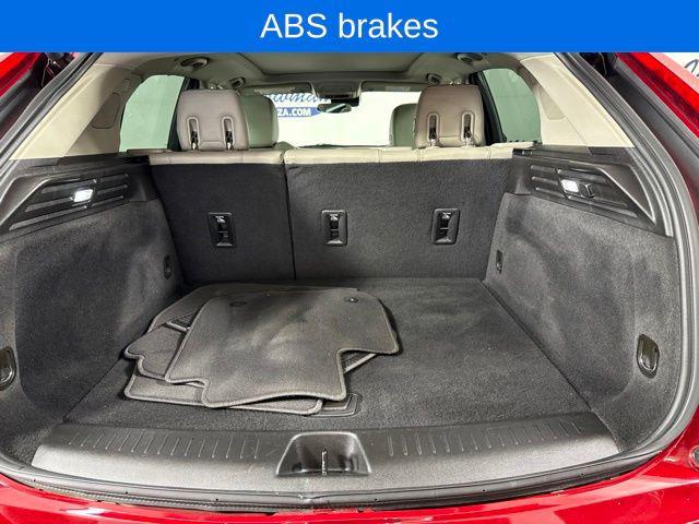 used 2023 Cadillac XT4 car, priced at $30,067