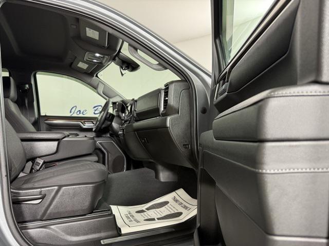 used 2024 Chevrolet Silverado 1500 car, priced at $40,785