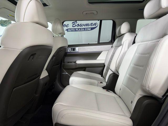 used 2024 Hyundai Santa Fe car, priced at $35,914