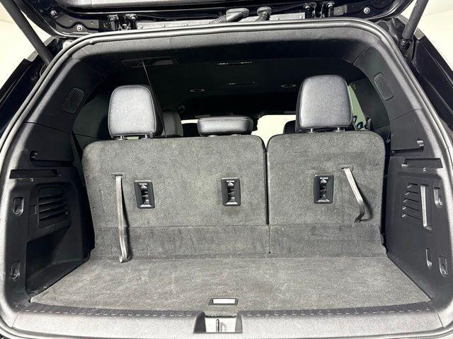 used 2025 Chevrolet Traverse car, priced at $36,680