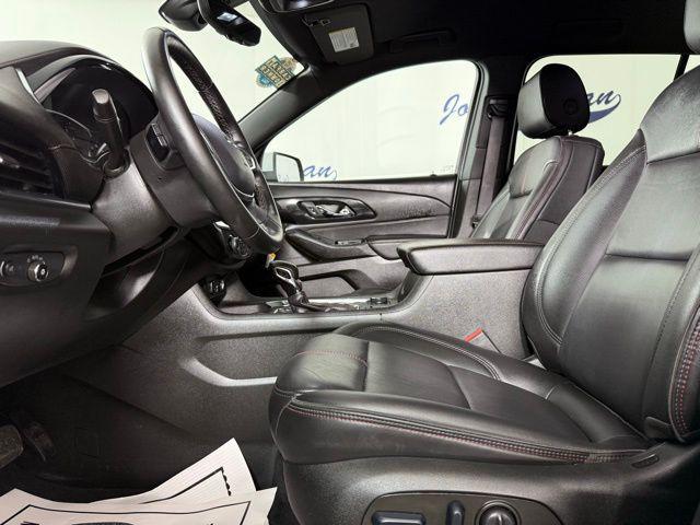 used 2023 Chevrolet Traverse car, priced at $36,873