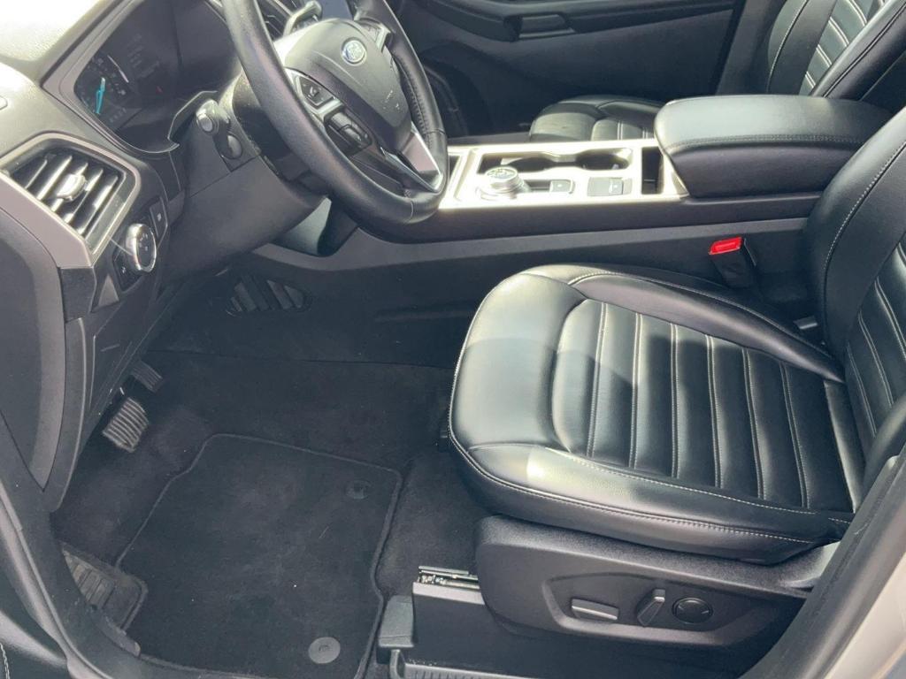 used 2024 Ford Edge car, priced at $24,500