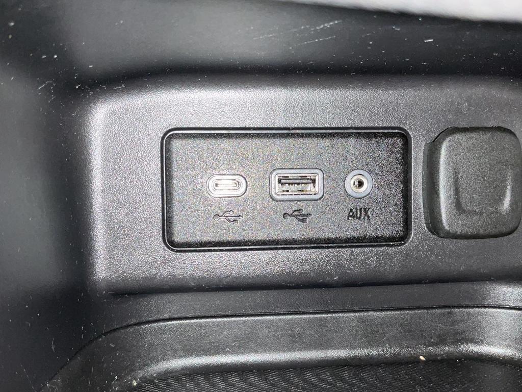 used 2024 Chevrolet Equinox car, priced at $22,750