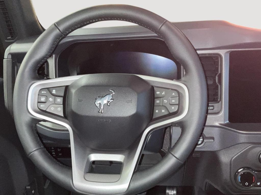 new 2025 Ford Bronco car, priced at $61,612