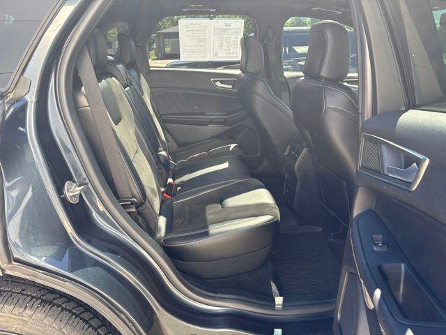 used 2022 Ford Edge car, priced at $26,900