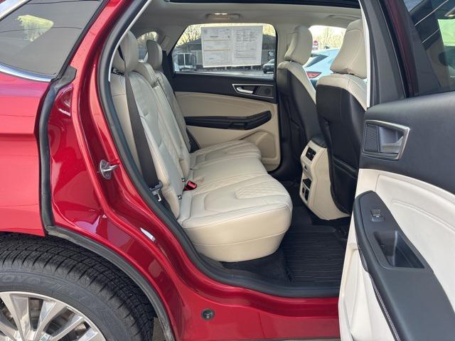 used 2024 Ford Edge car, priced at $35,900