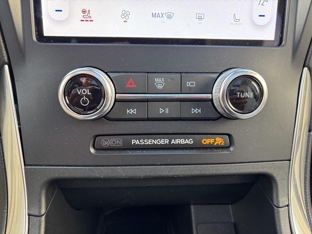 used 2024 Ford Edge car, priced at $35,900