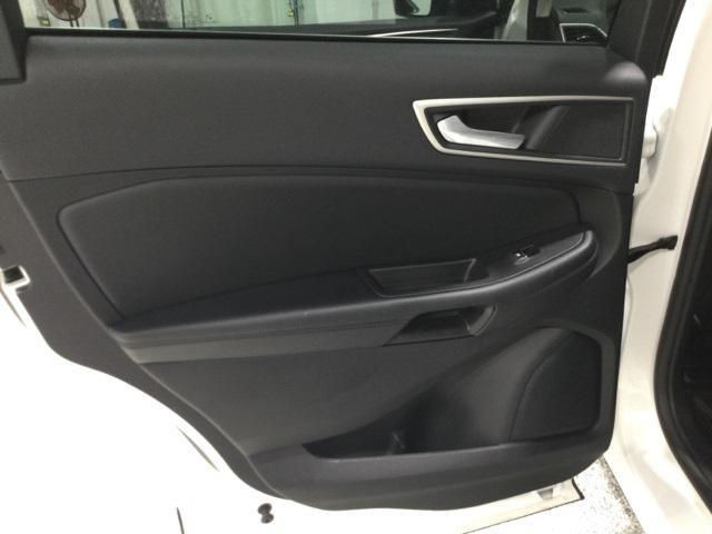 used 2022 Ford Edge car, priced at $26,900