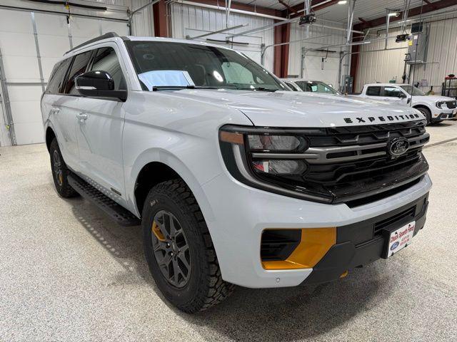 new 2026 Ford Expedition car, priced at $82,369