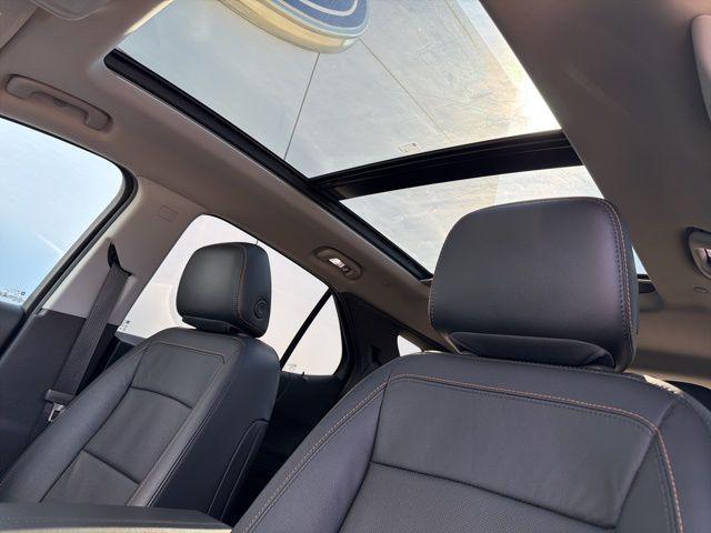 used 2020 Chevrolet Equinox car, priced at $21,500