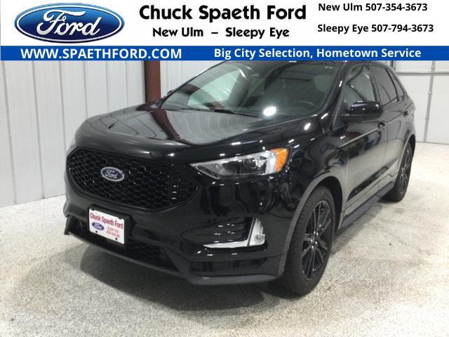 used 2024 Ford Edge car, priced at $33,900