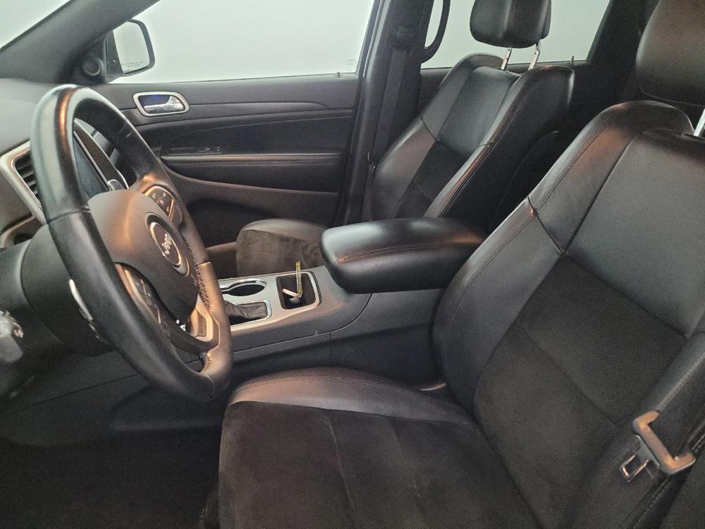 used 2017 Jeep Grand Cherokee car, priced at $20,595