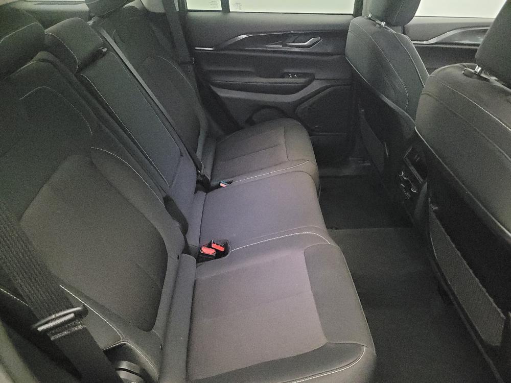 used 2023 Jeep Grand Cherokee car, priced at $27,895