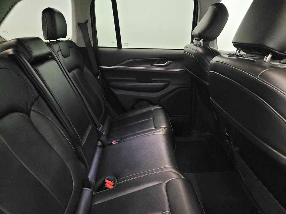 used 2023 Jeep Grand Cherokee car, priced at $28,595