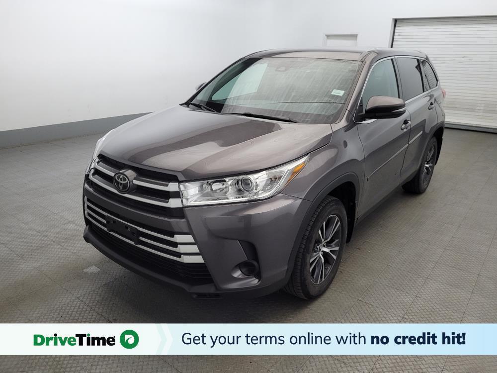 used 2019 Toyota Highlander car, priced at $24,695