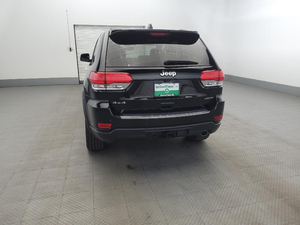used 2018 Jeep Grand Cherokee car, priced at $19,295