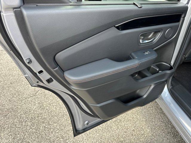 used 2024 Honda Pilot car, priced at $40,890