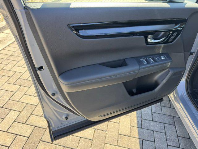 new 2026 Honda CR-V car, priced at $37,305