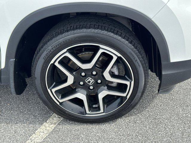 used 2022 Honda Passport car, priced at $33,991