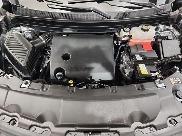 used 2023 Chevrolet Traverse car, priced at $30,981